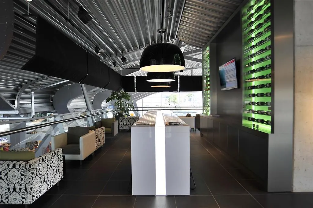 Tulip Inn Eindhoven Airport מלון
