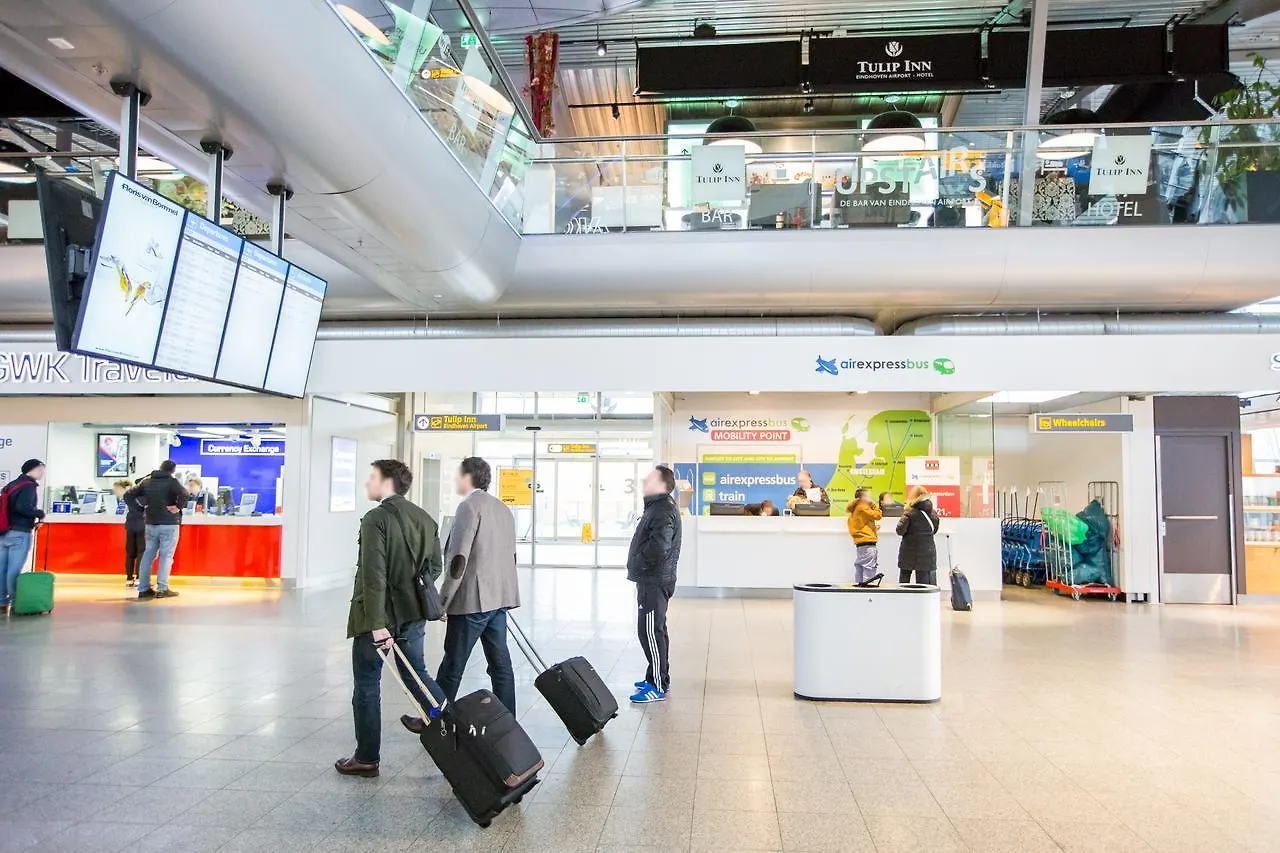 Tulip Inn Eindhoven Airport מלון