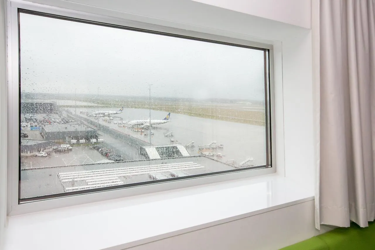 Tulip Inn Eindhoven Airport מלון